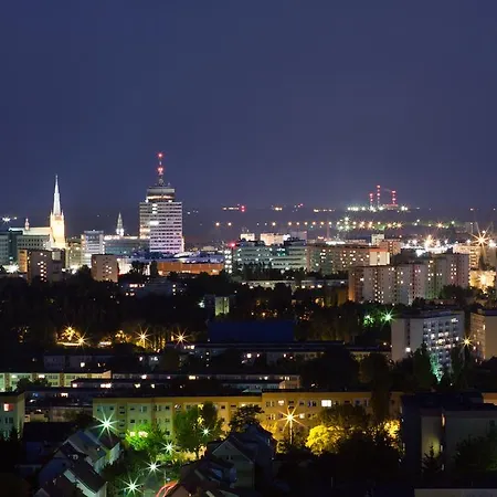 In - Bandurskiego דירה שצ'צ'ין