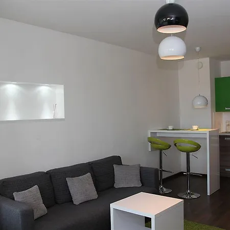 Apartment In - Bandurskiego