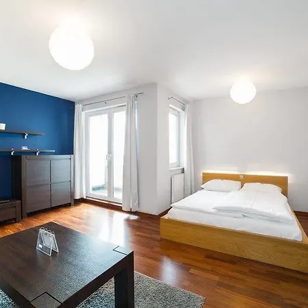 In - Bandurskiego * Štetín