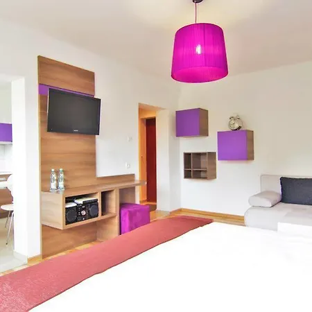 In - Bandurskiego * Štetín