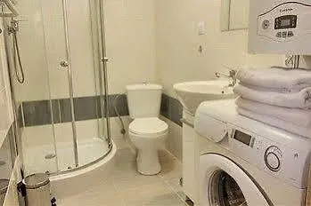 In - Bandurskiego Apartment