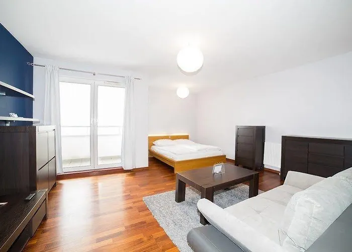 Apartment In - Bandurskiego *