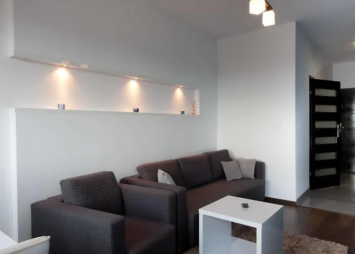 Apartment In - Bandurskiego *